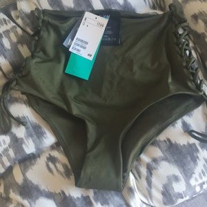 Bathing suit bottoms